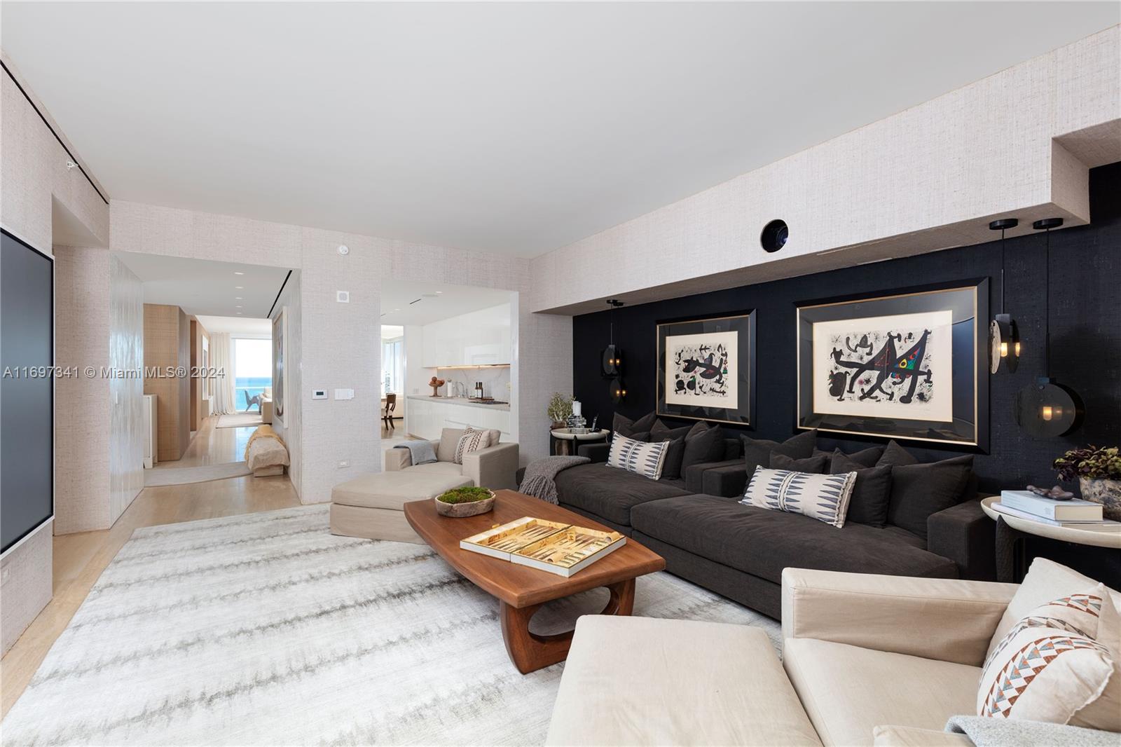 SURF CLUB CONDO - Residential