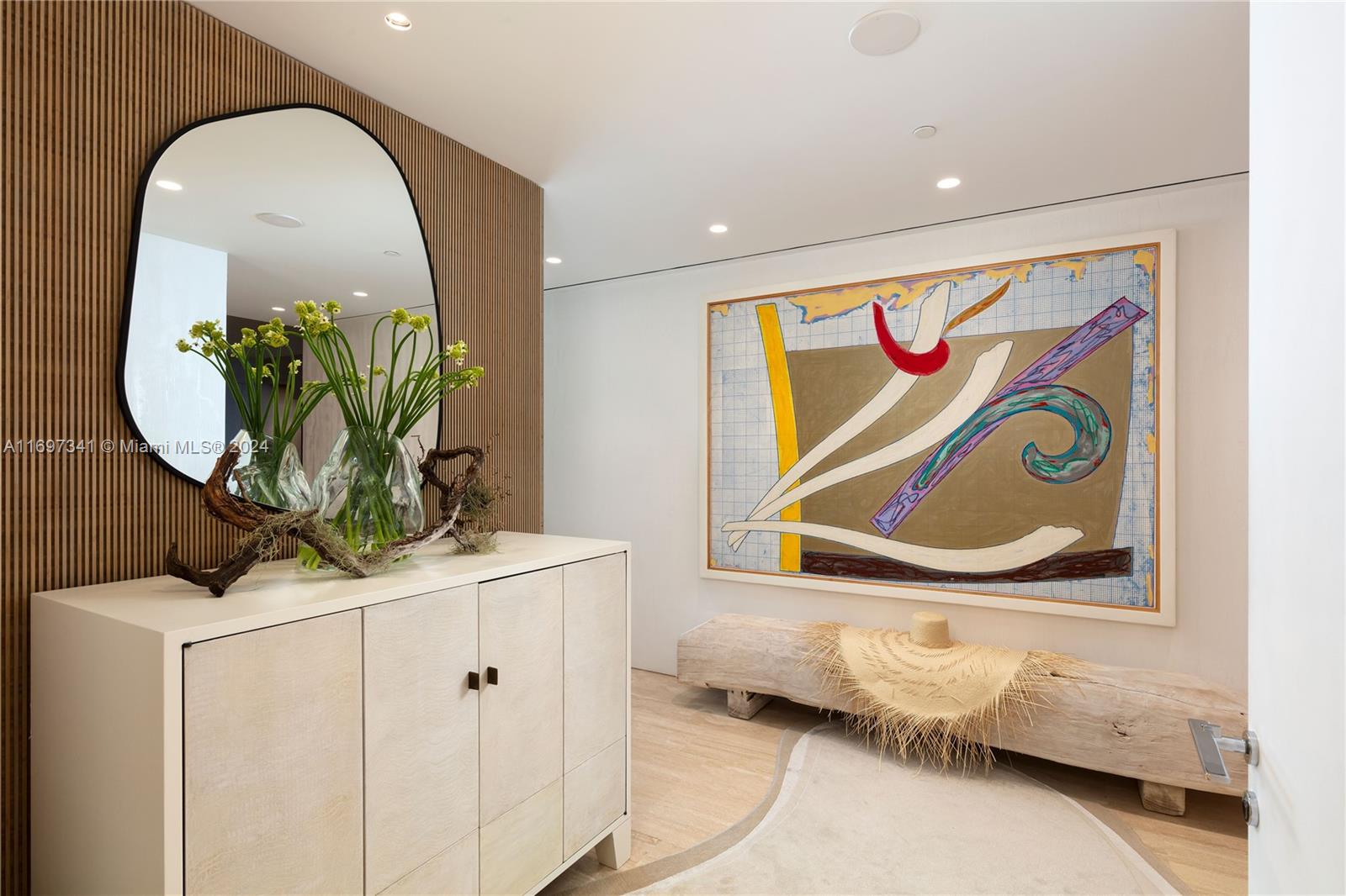 SURF CLUB CONDO - Residential