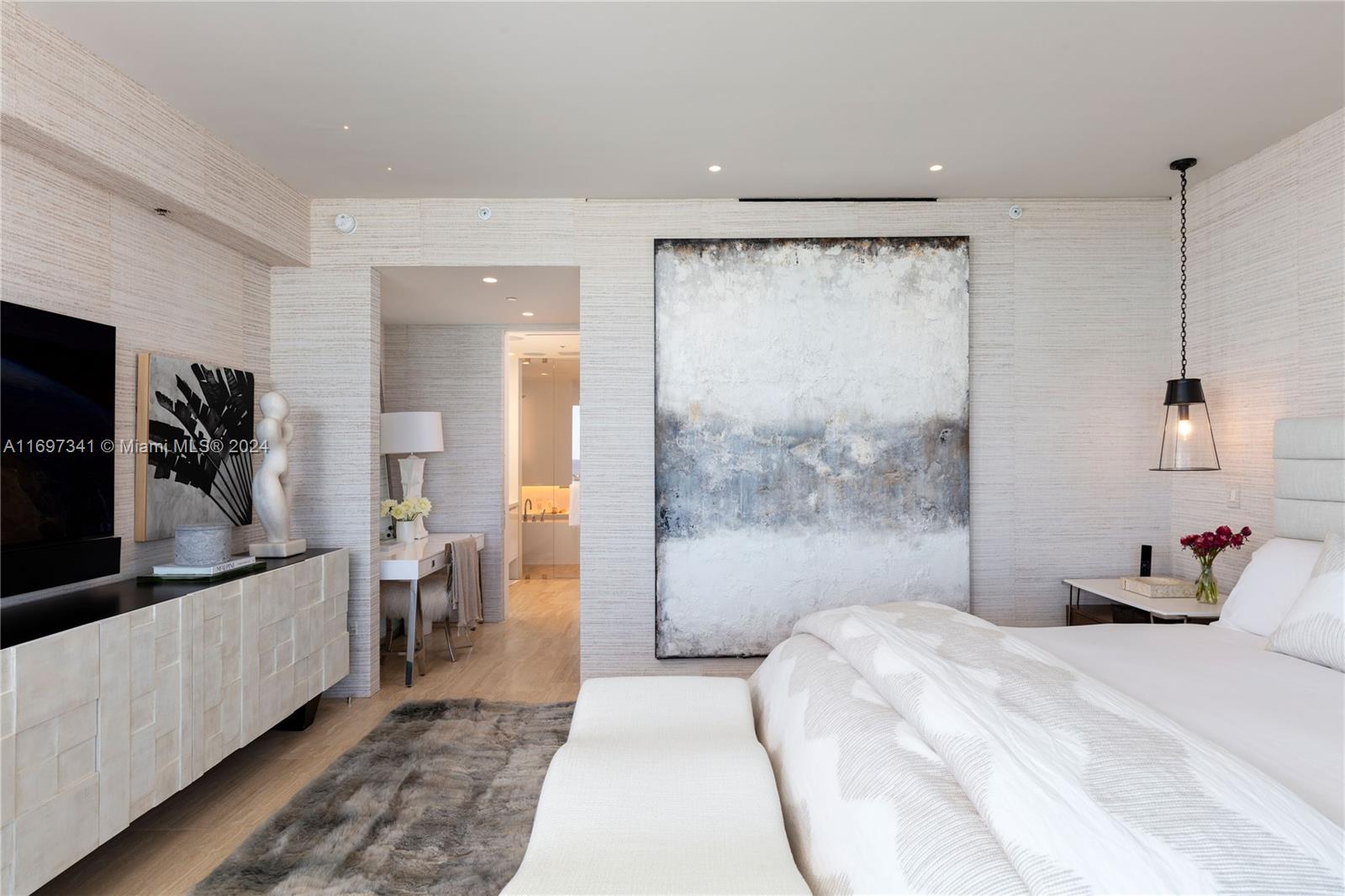 SURF CLUB CONDO - Residential