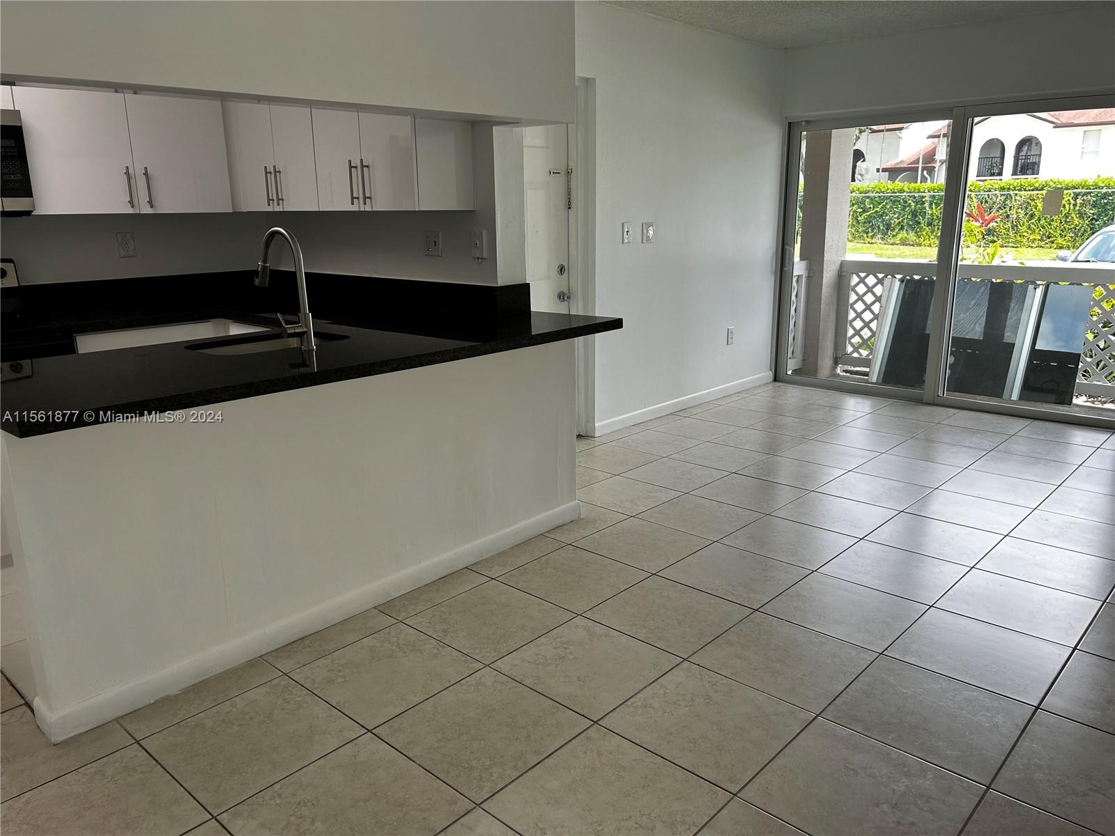 ANTIGUA AT CNTRY CLUBOF M - Residential Lease
