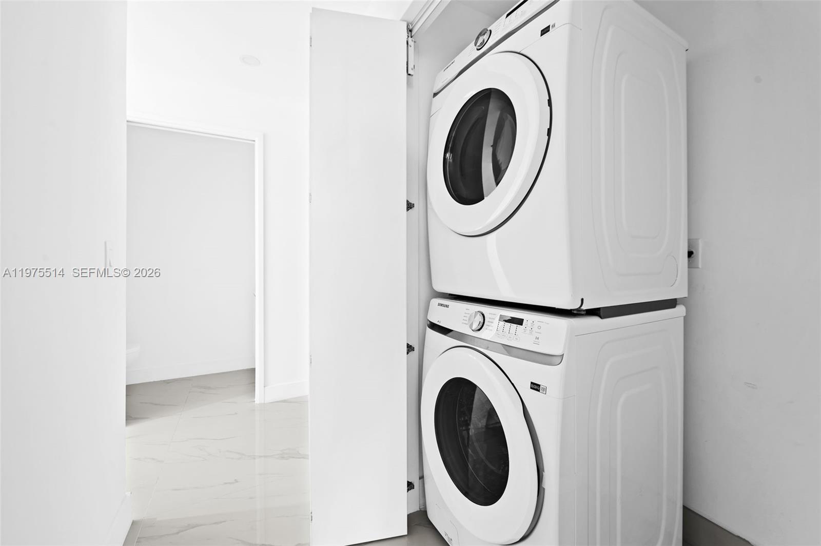 ARIA RESERVE SOUTH - Residential