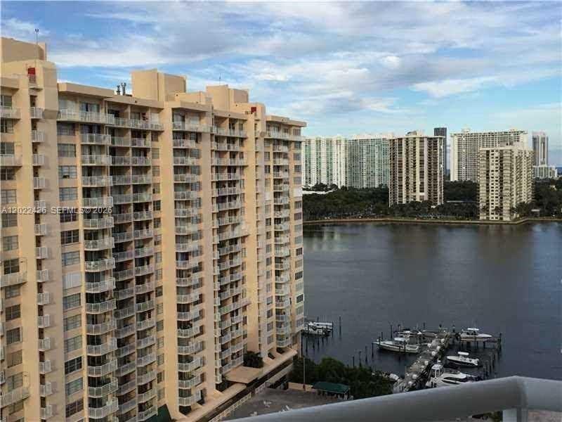 18011 Biscayne Blvd 1503