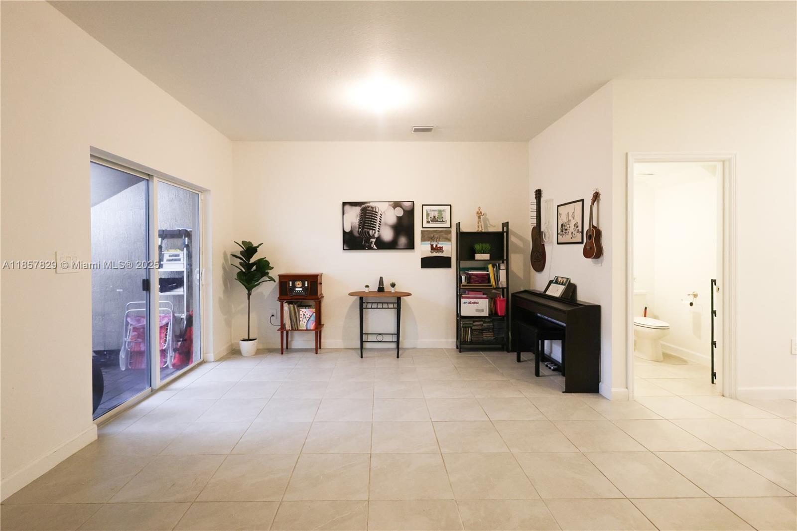 DOWN SOUTH - Residential