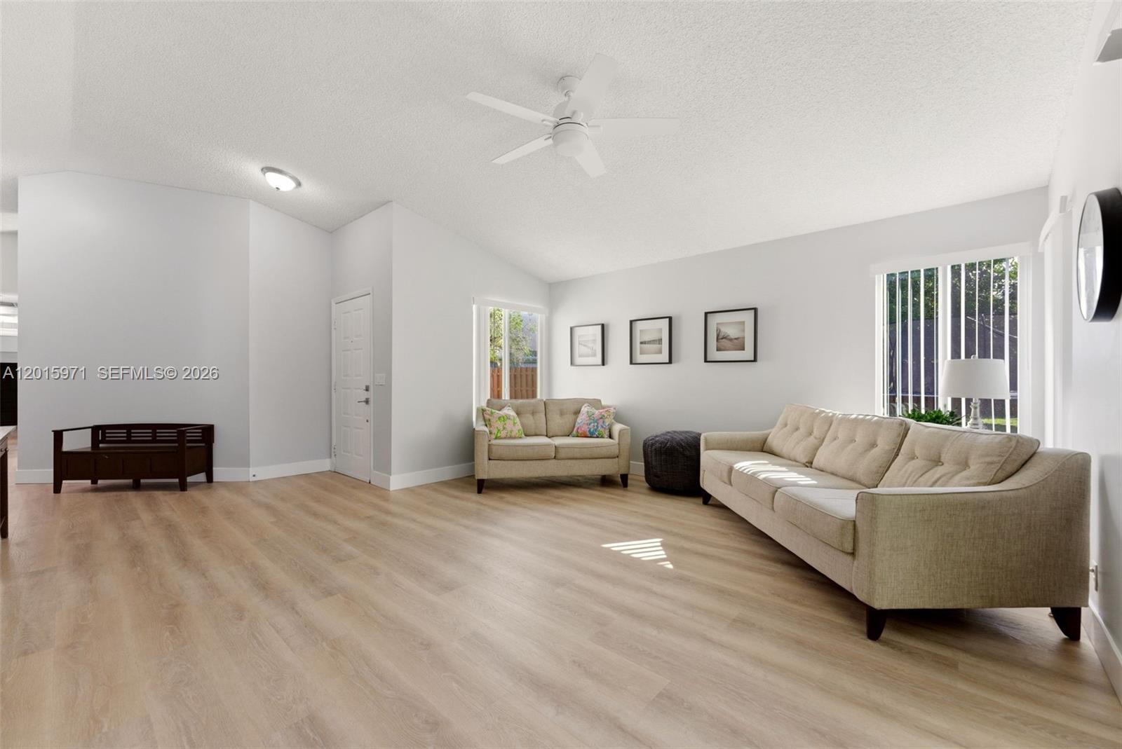 LAKEVIEW HOMES - Residential
