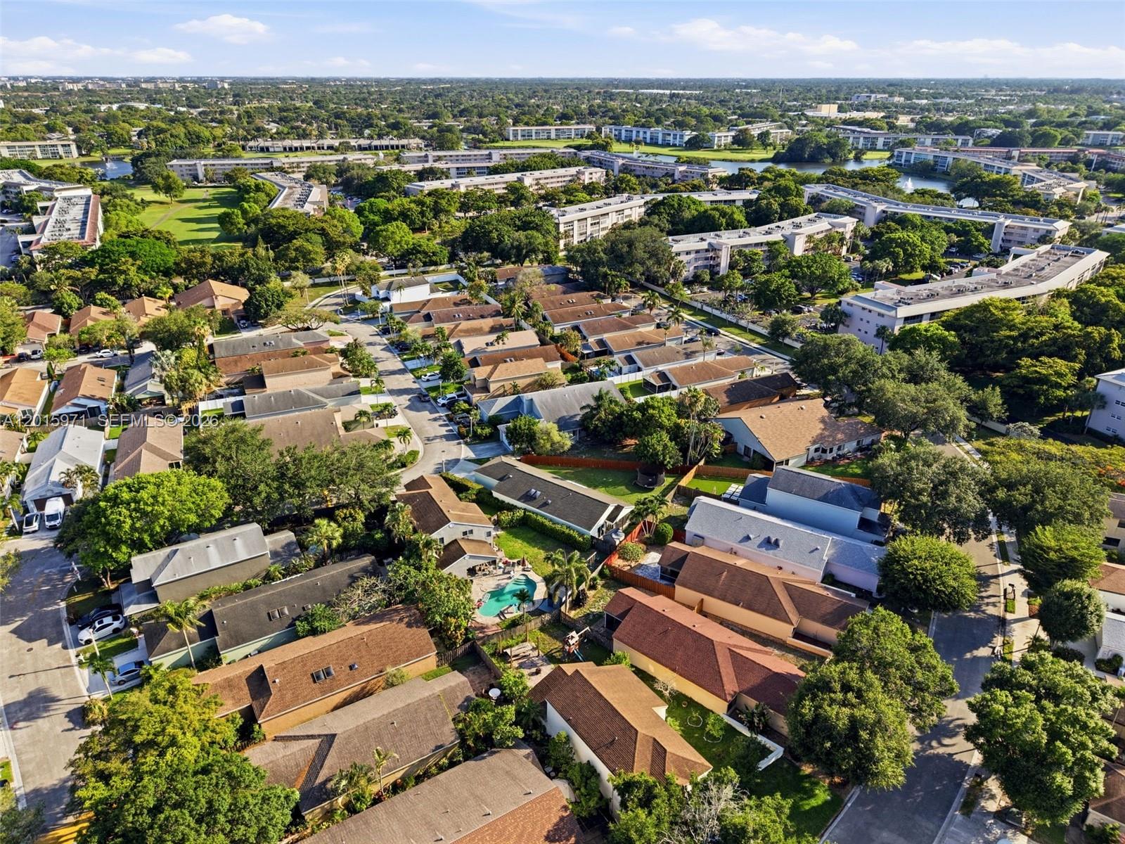 LAKEVIEW HOMES - Residential