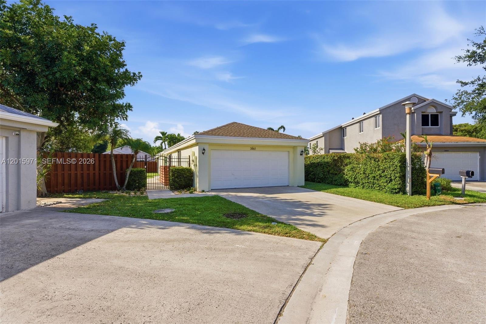 LAKEVIEW HOMES - Residential