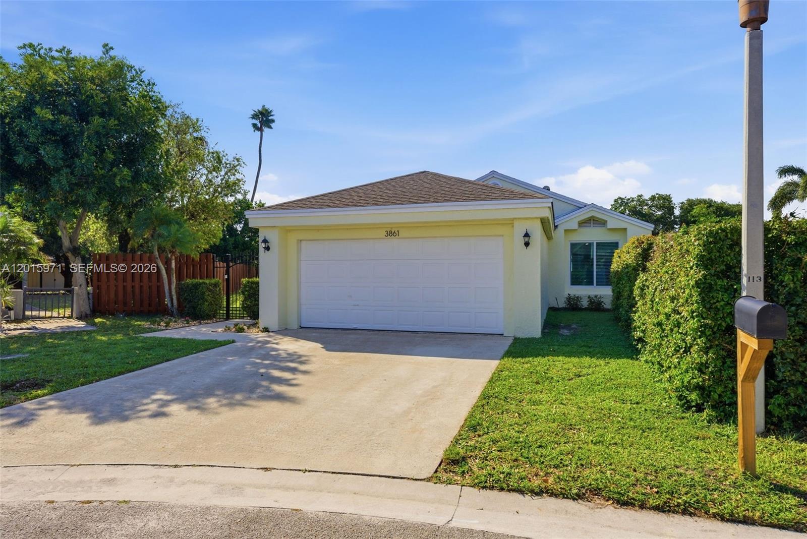 LAKEVIEW HOMES - Residential