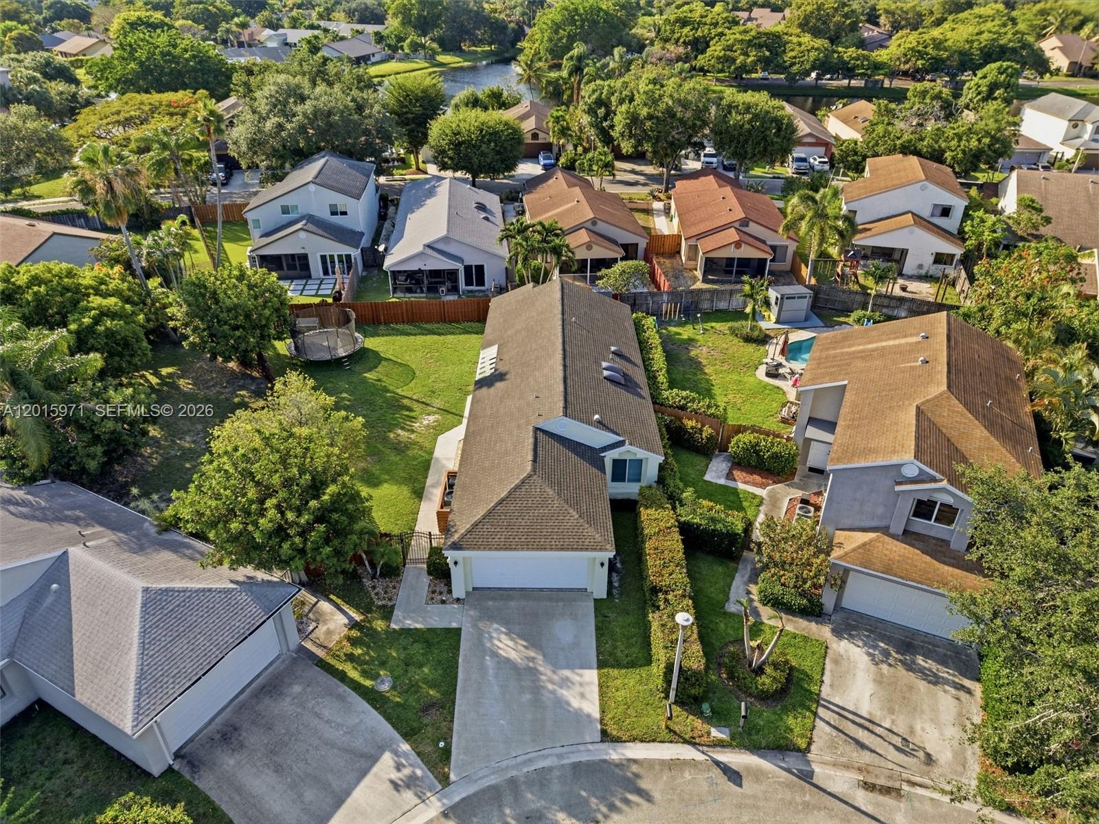 LAKEVIEW HOMES - Residential