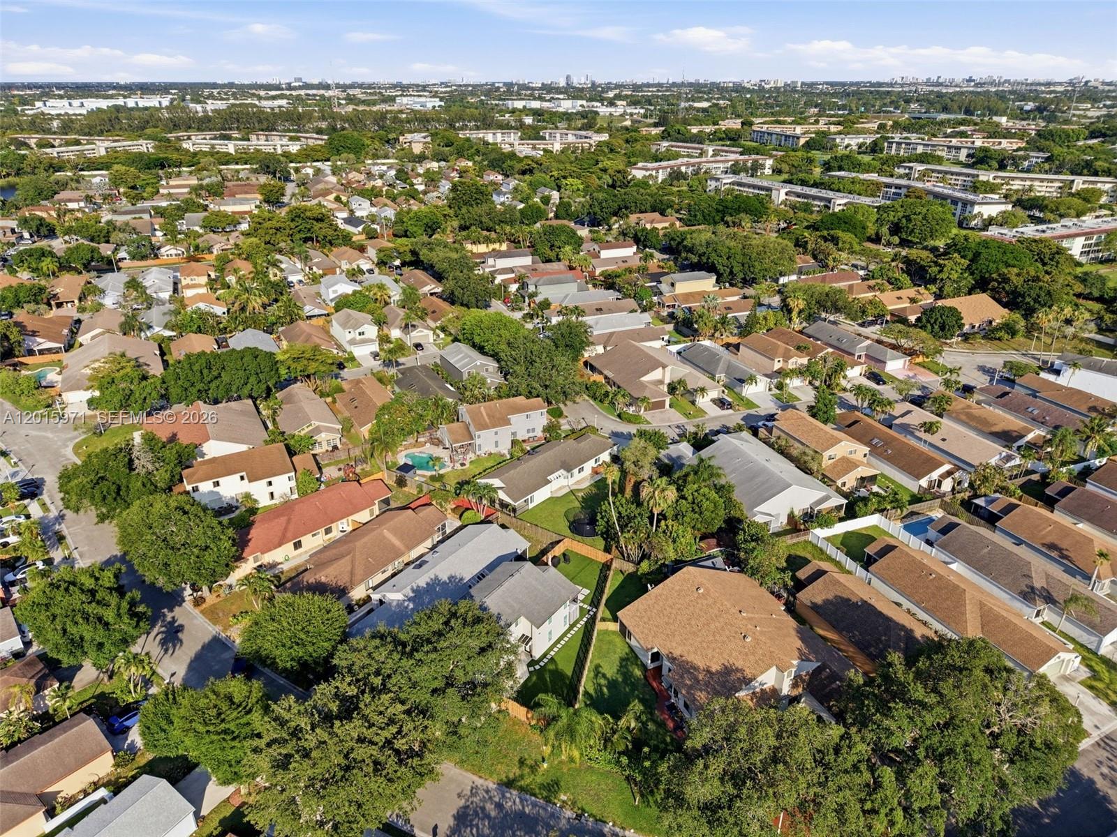 LAKEVIEW HOMES - Residential