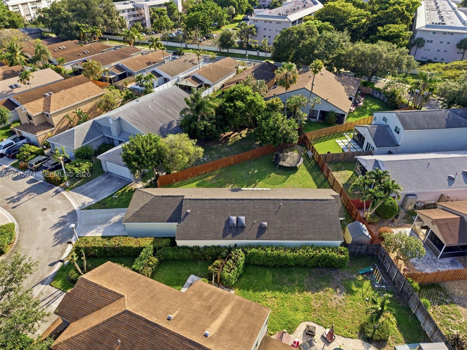 LAKEVIEW HOMES - Residential