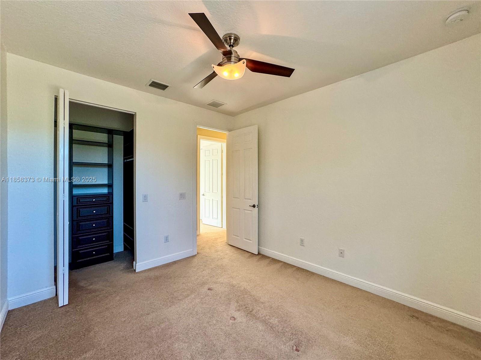 CANYON SPRINGS - Residential Lease