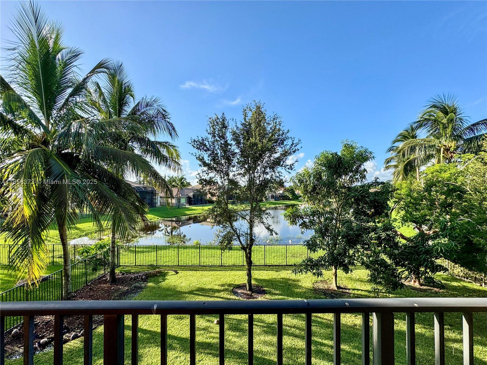 CANYON SPRINGS - Residential Lease