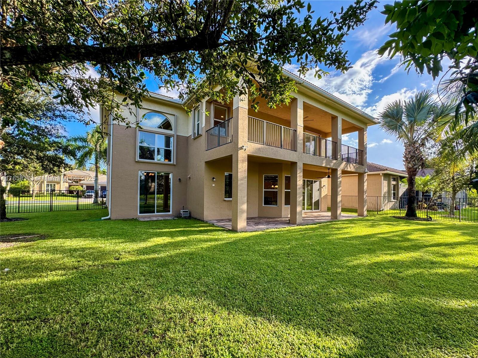 CANYON SPRINGS - Residential Lease