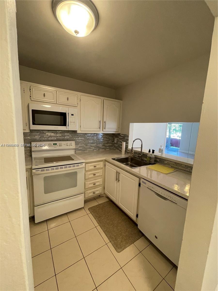 GOLDEN TERRACE CONDO - Residential Lease