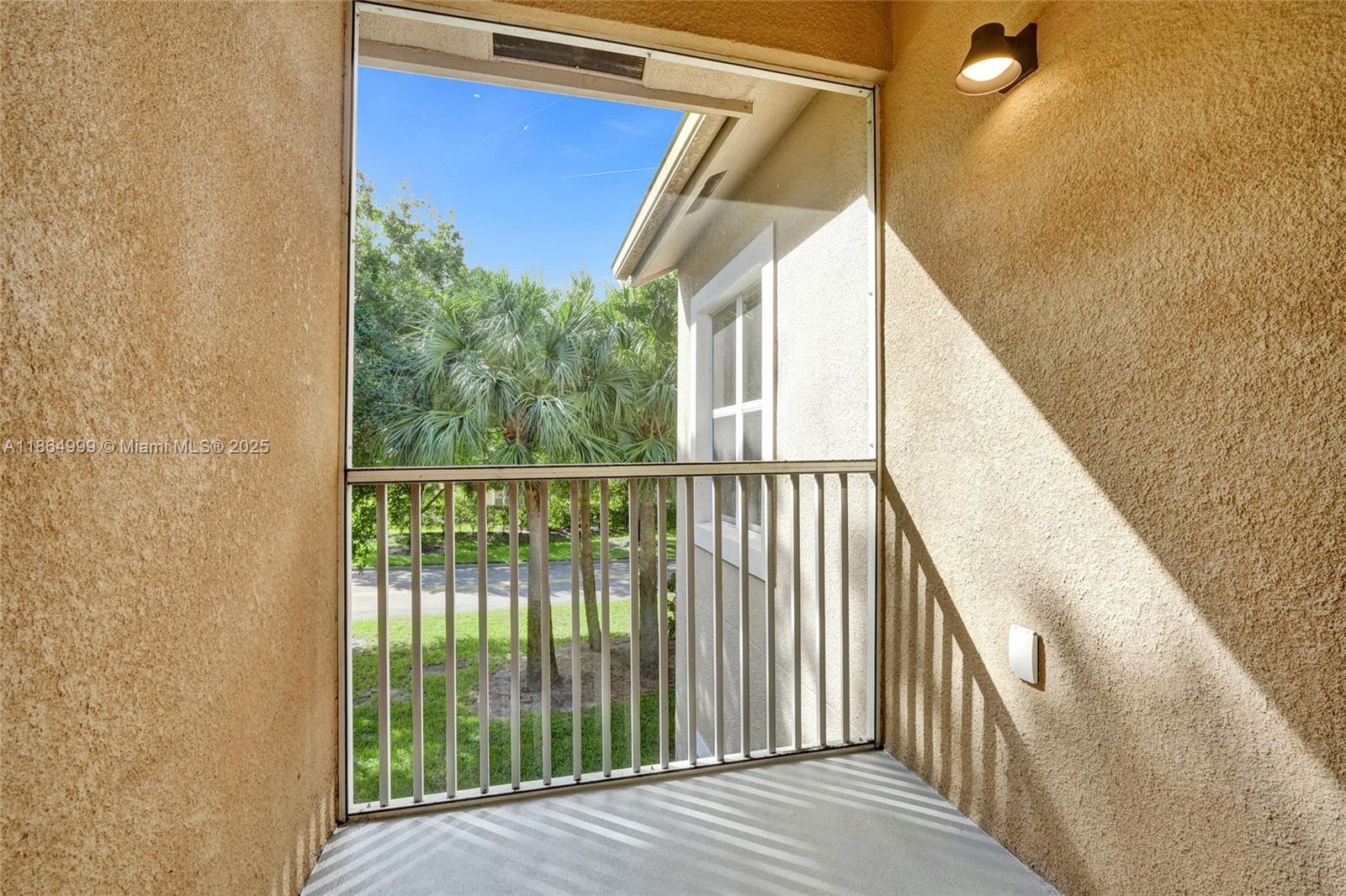 GOLF VILLAS CONDOMINIUM - Residential