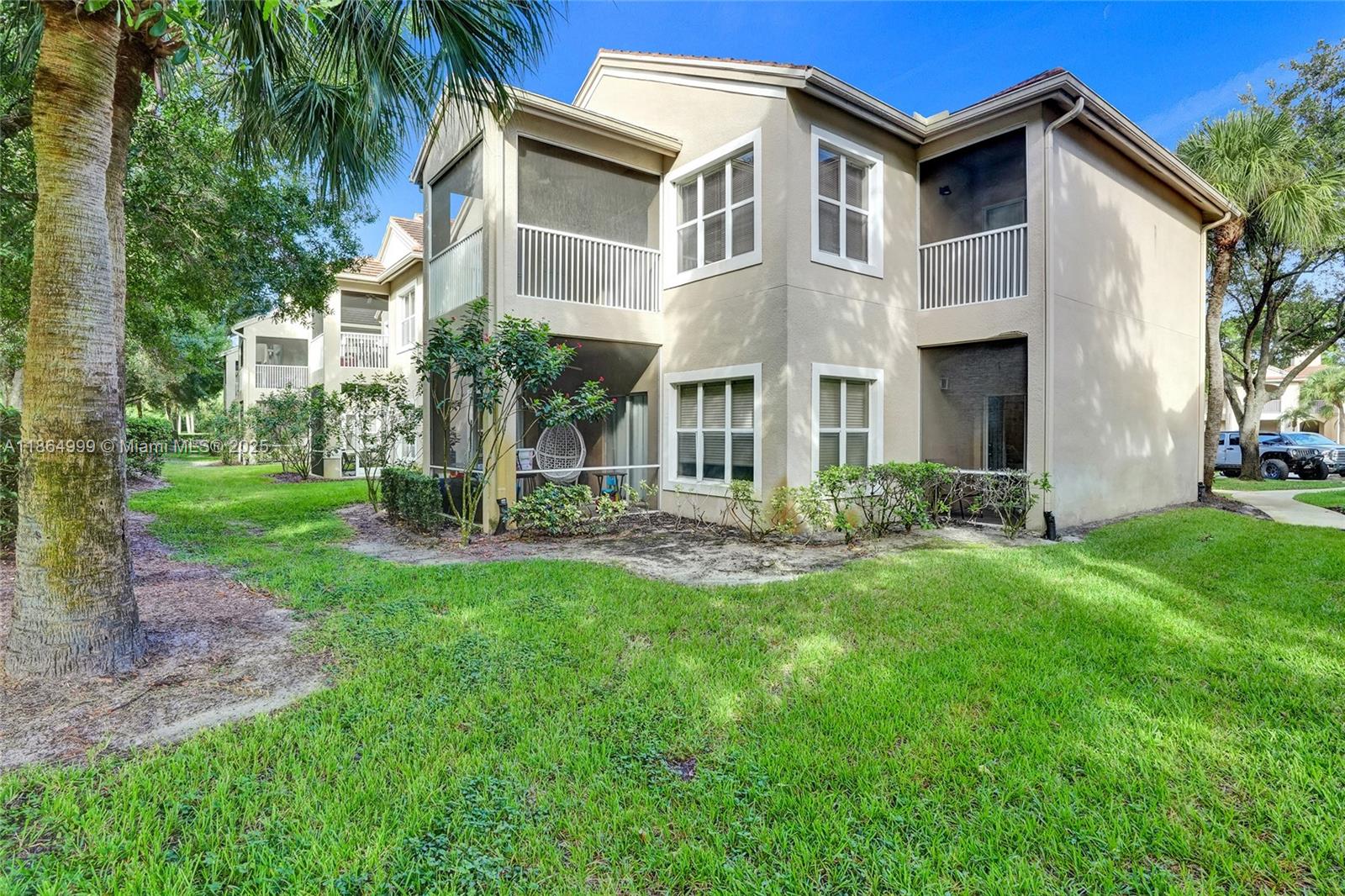 GOLF VILLAS CONDOMINIUM - Residential