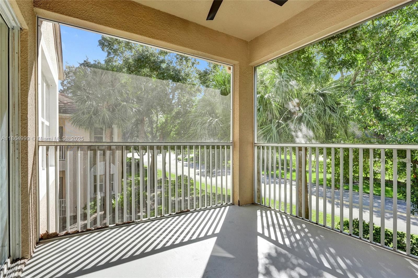 GOLF VILLAS CONDOMINIUM - Residential