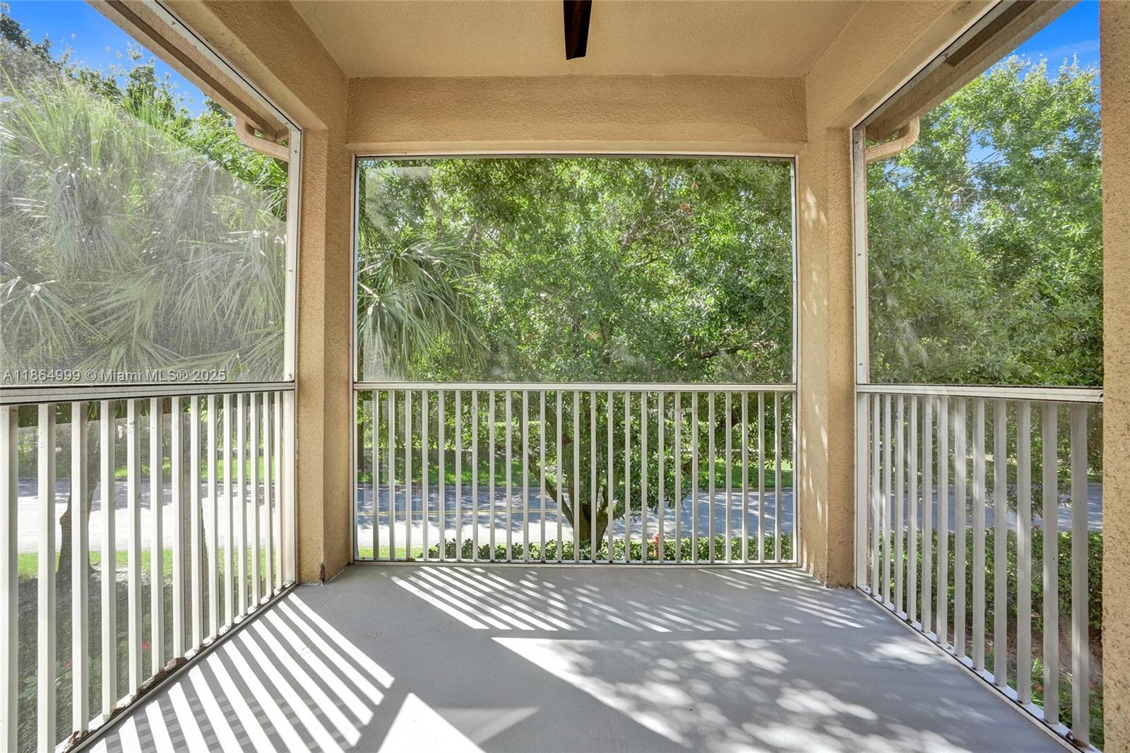 GOLF VILLAS CONDOMINIUM - Residential