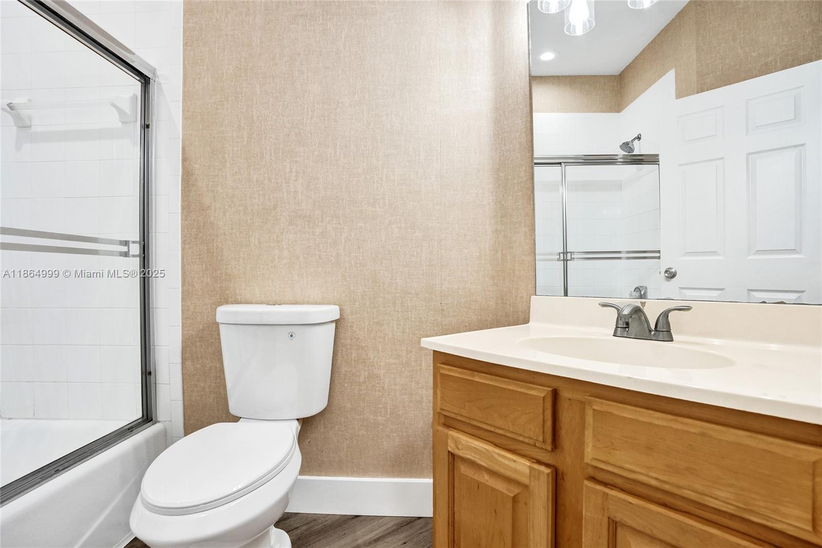 GOLF VILLAS CONDOMINIUM - Residential