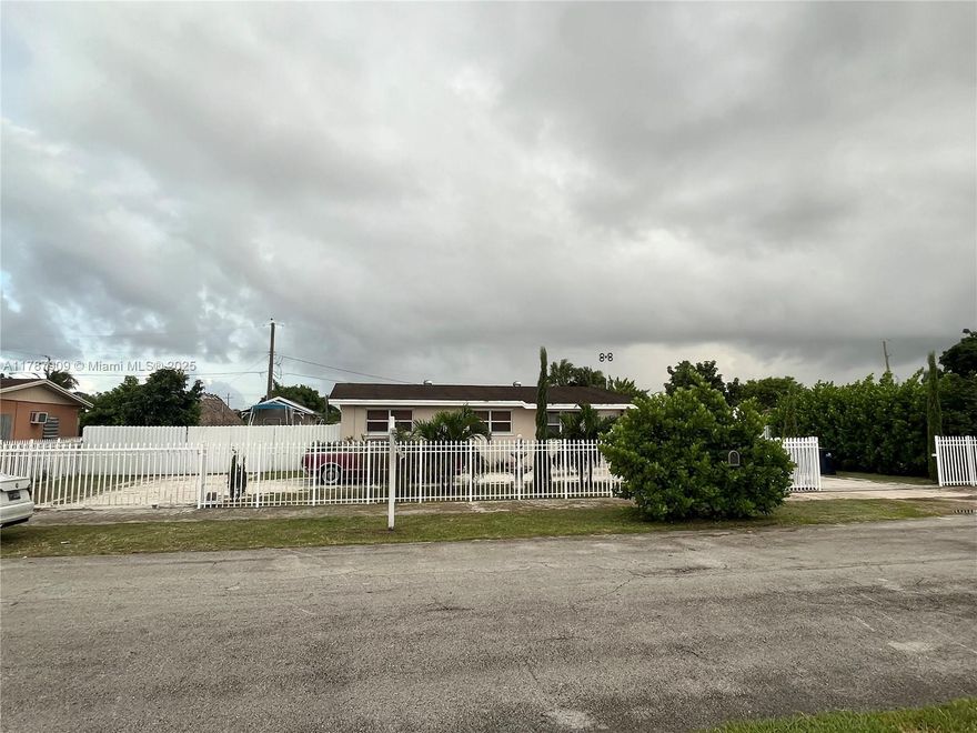 Well-maintained 4 bedrooms, 2 bathrooms, single-family home in a quiet & family-friendly neighborhood in
Homestead! This great house features: A Gated electronic entrance, a circular driveway, and an extra parking space for RV or Boats, ceramic tile floors, an updated kitchen with white cabinets & stainless-steel appliances, spacious rooms, covered patio overlooking the fenced backyard! Separate guest house on the back side & extra room for a pool! Excellent Location, close to major highways, The Keys, restaurants, shopping centers & more! Perfect for Investors or First-Time Home Buyers! Don't Miss this Opportunity!!