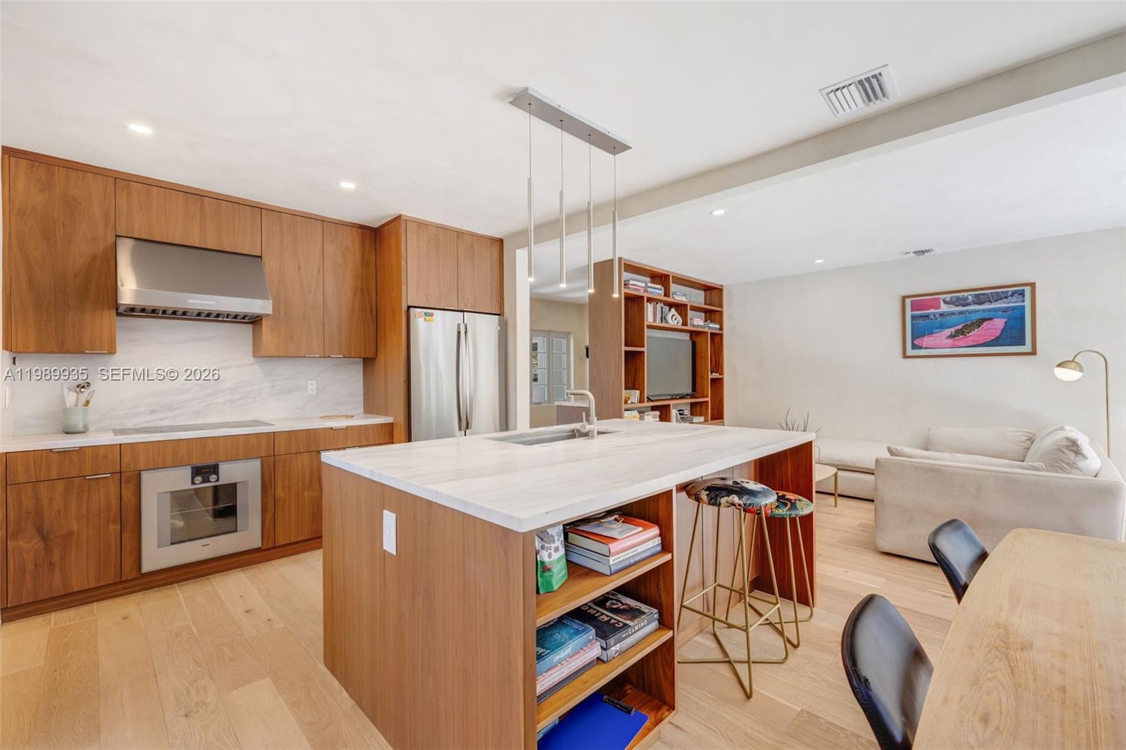 WASHINGTON PLACE - Residential