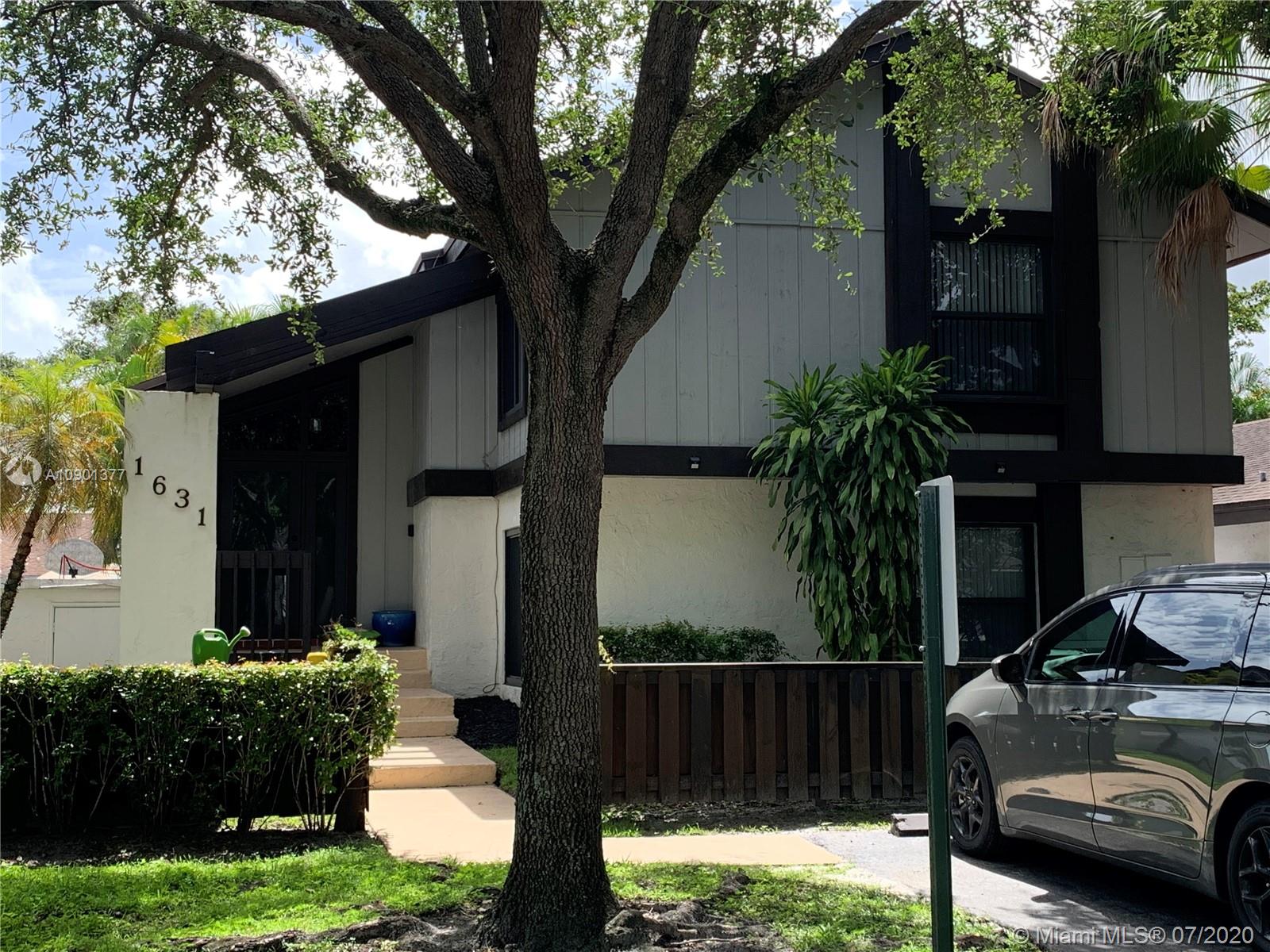 EVERGLADES SUGAR & LAND C - Residential