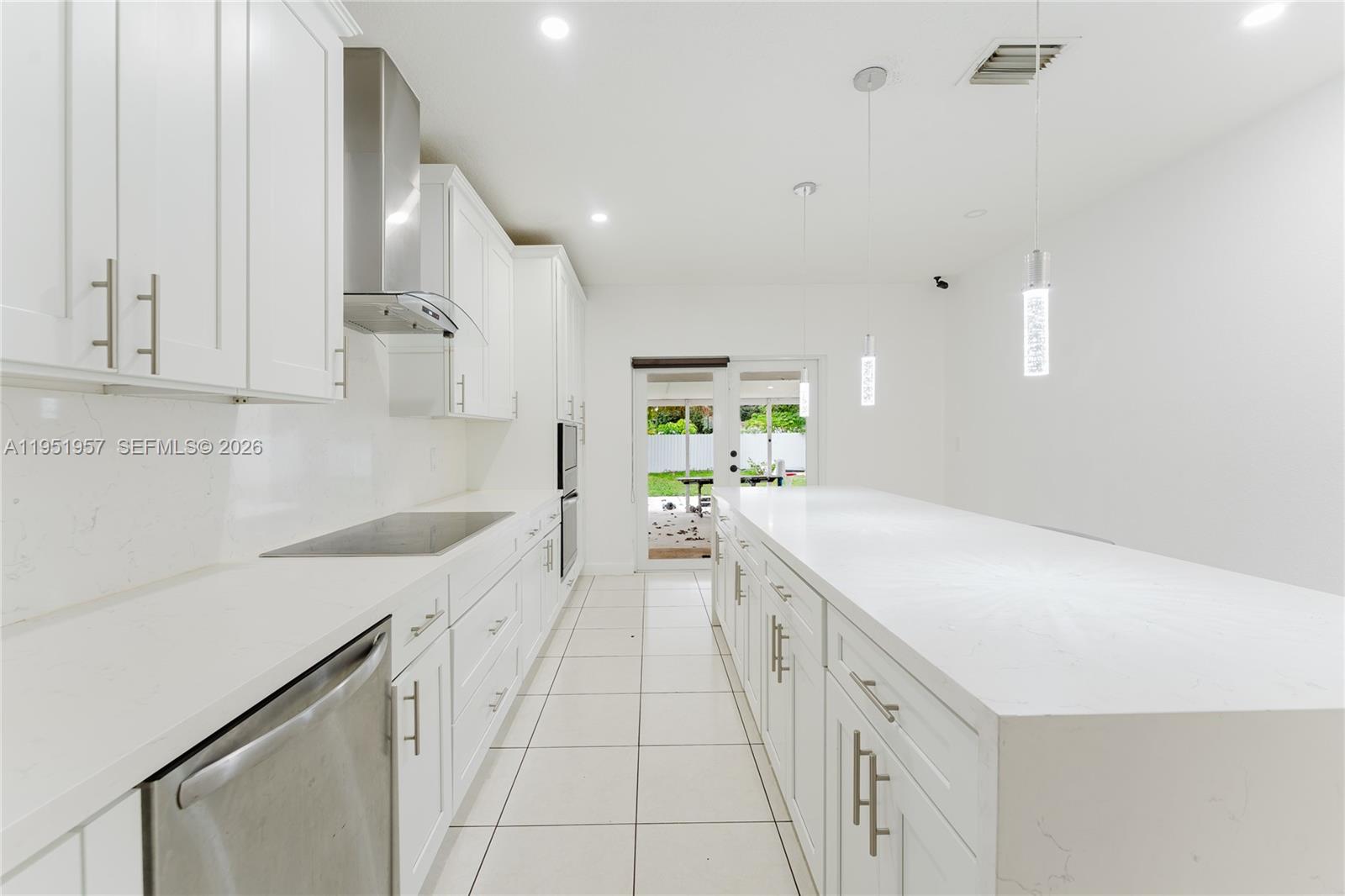 PINEWOOD PARK EXTENSION - Residential