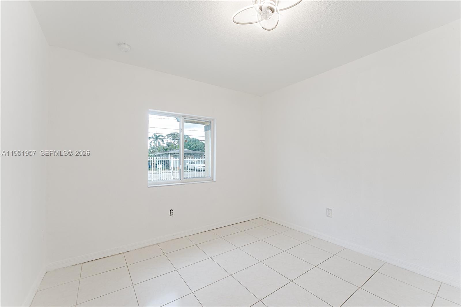 PINEWOOD PARK EXTENSION - Residential