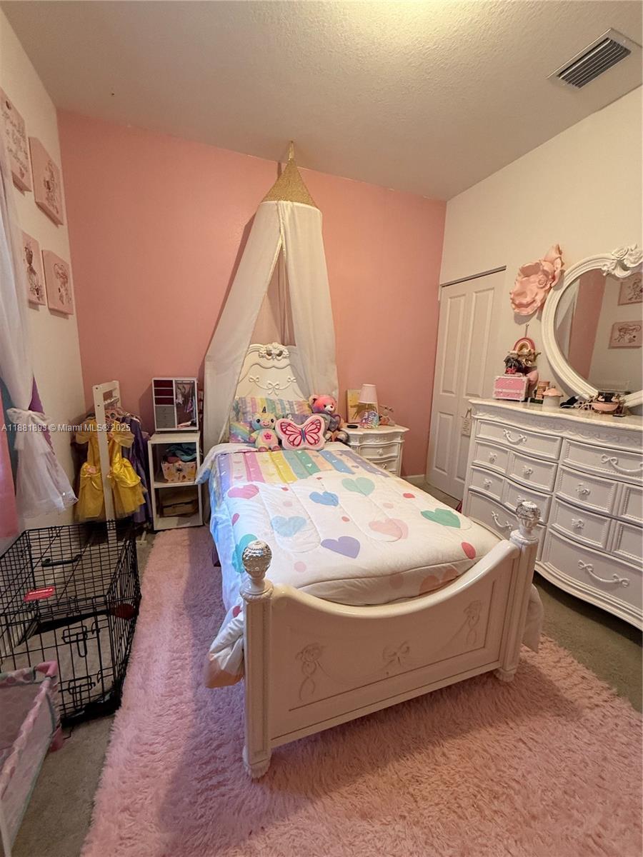 WINDSOR SQUARE - Residential