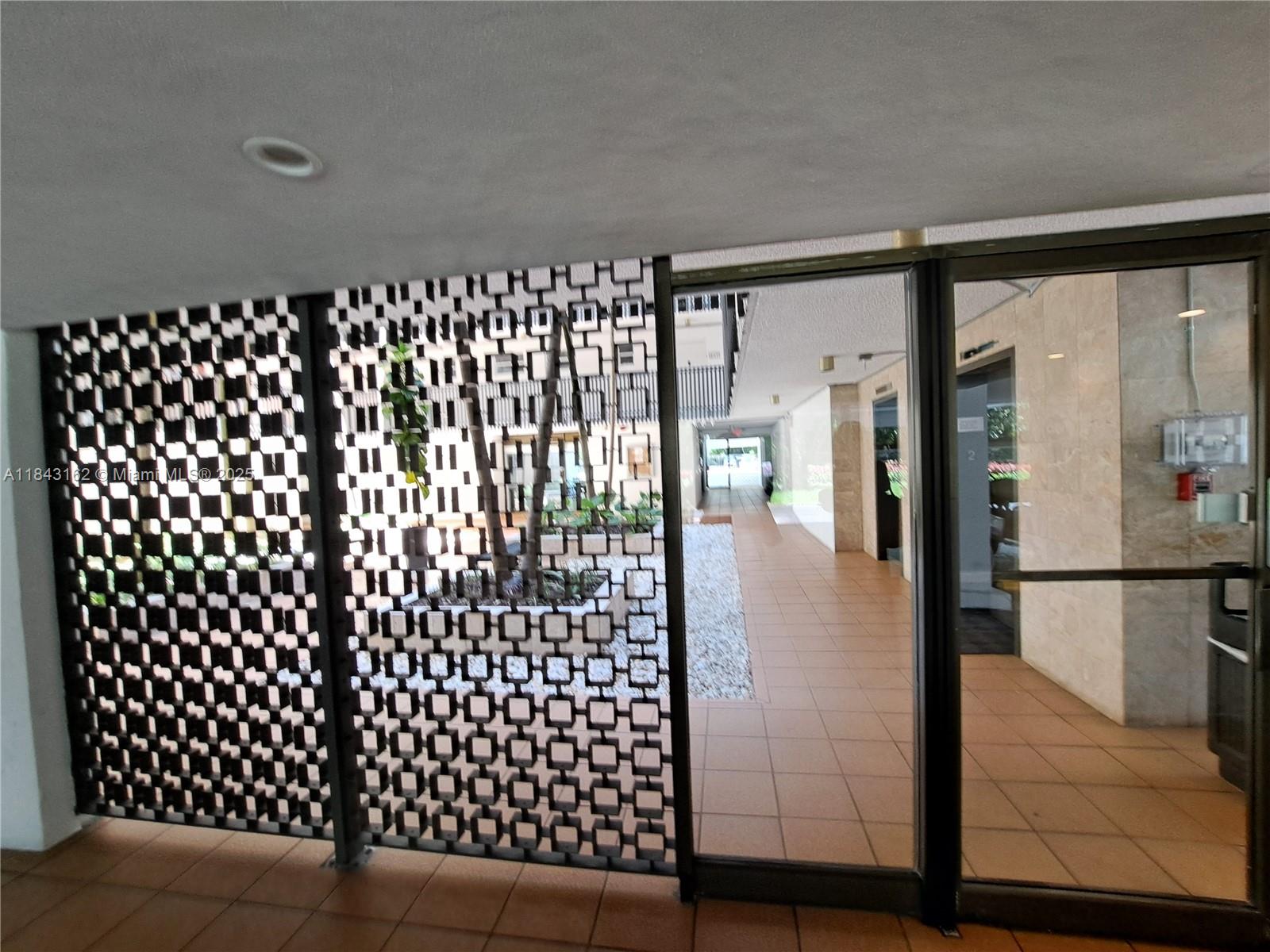 KEY BISCAYNE ONE HUNDRED - Residential Lease