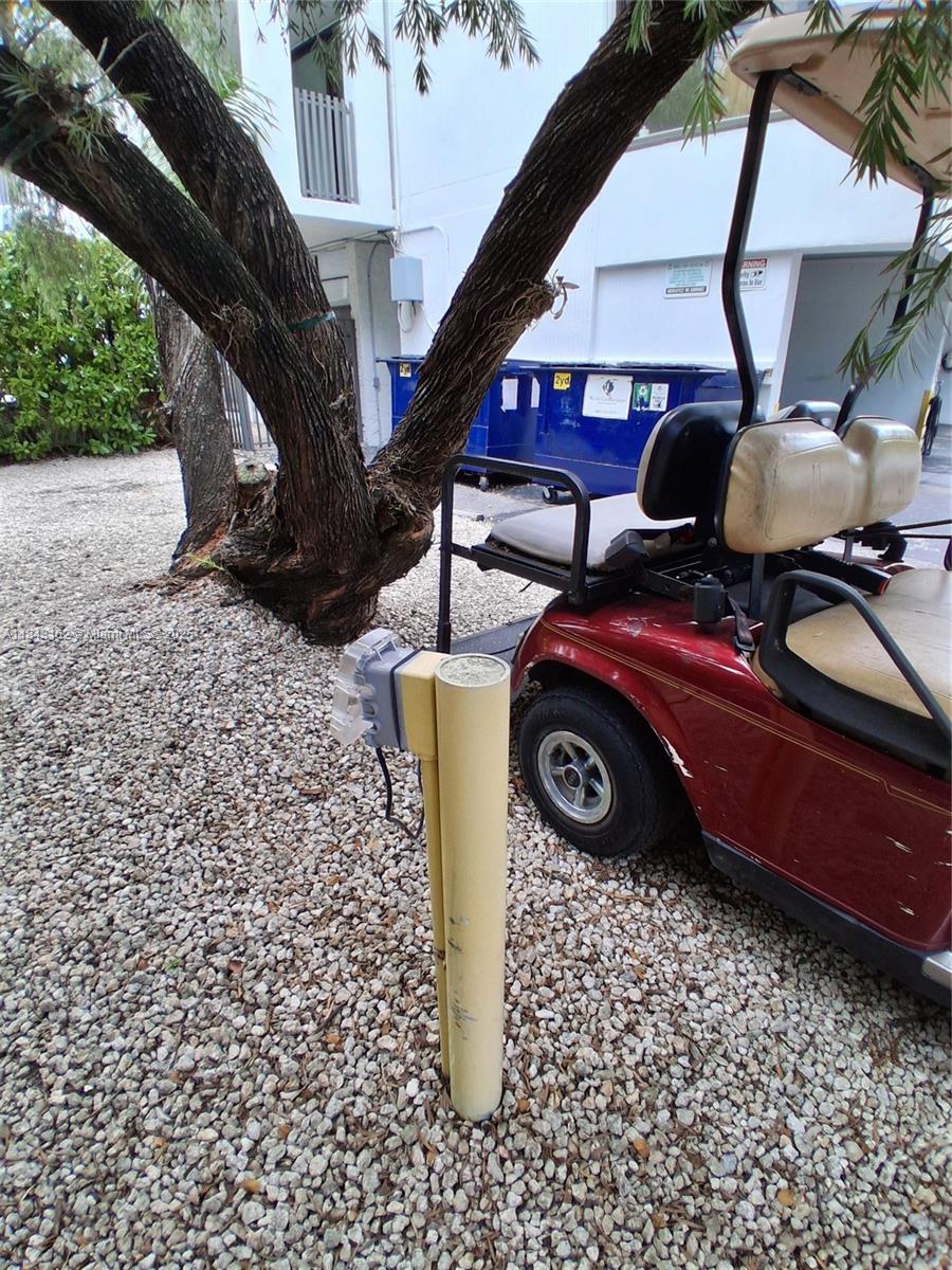 KEY BISCAYNE ONE HUNDRED - Residential Lease