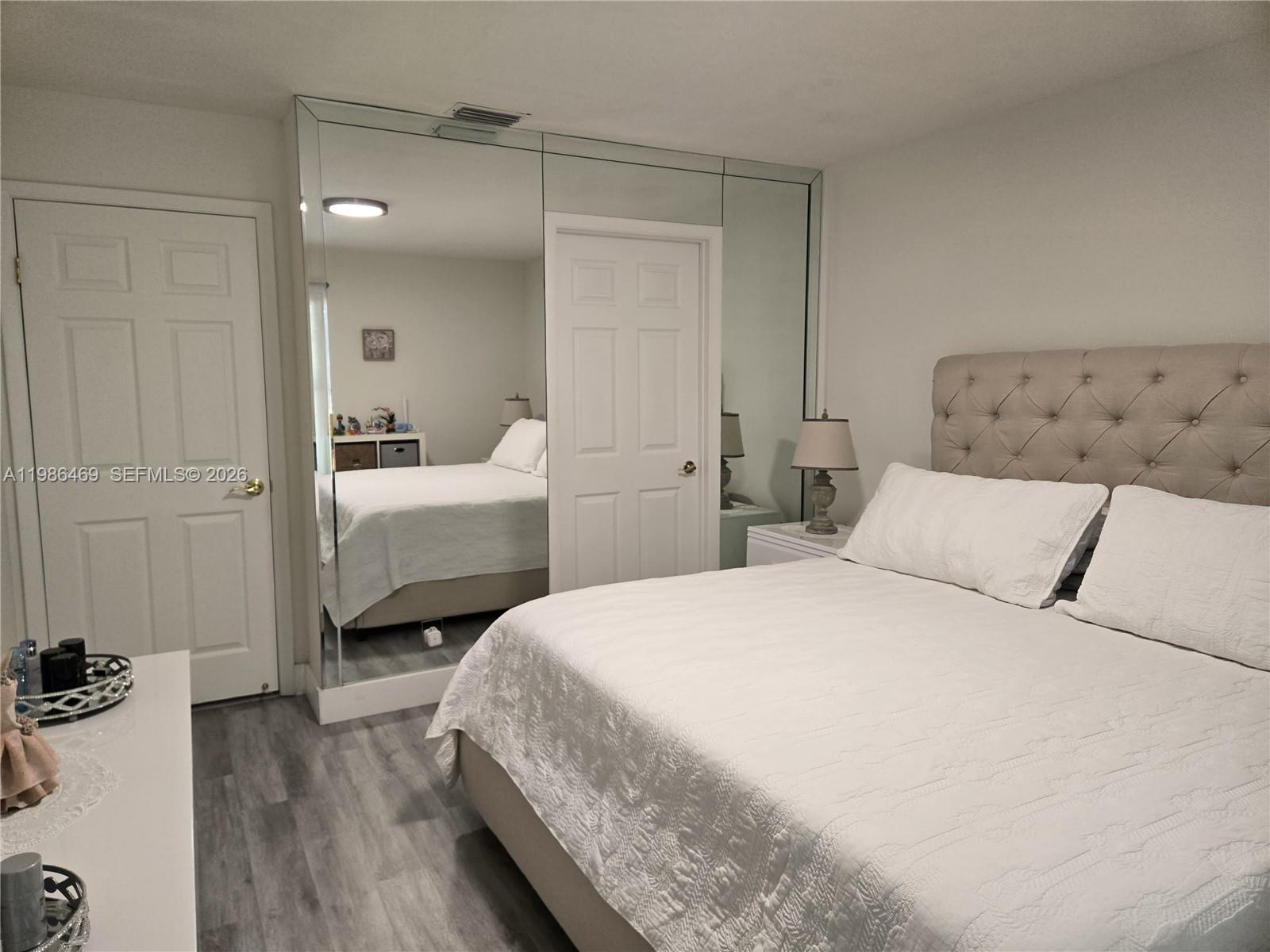 OAKWOOD II - Residential