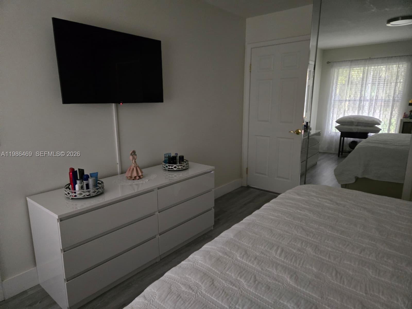 OAKWOOD II - Residential