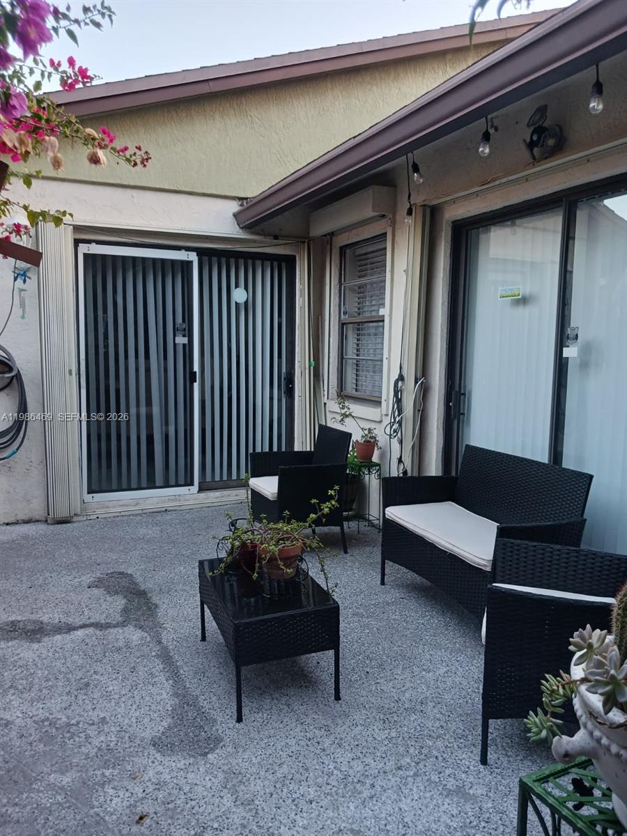 OAKWOOD II - Residential