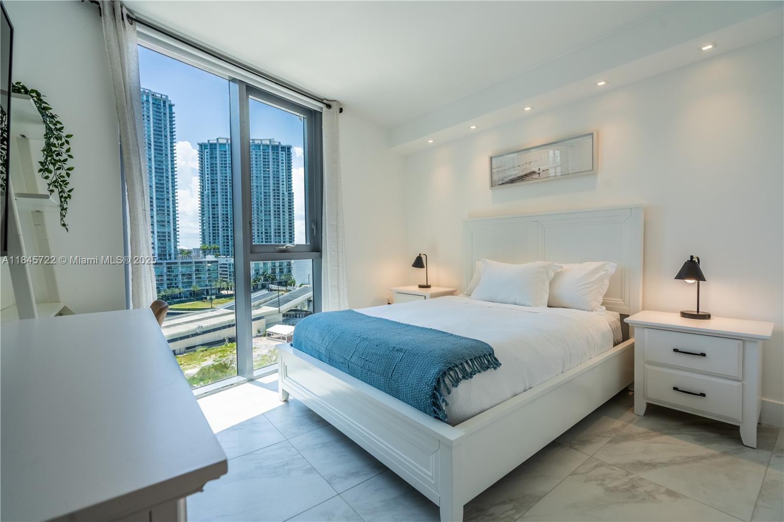 MYBRICKELL CONDO - Residential Lease