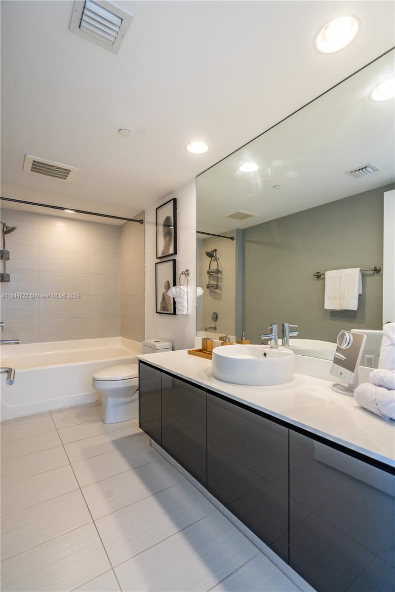 MYBRICKELL CONDO - Residential Lease