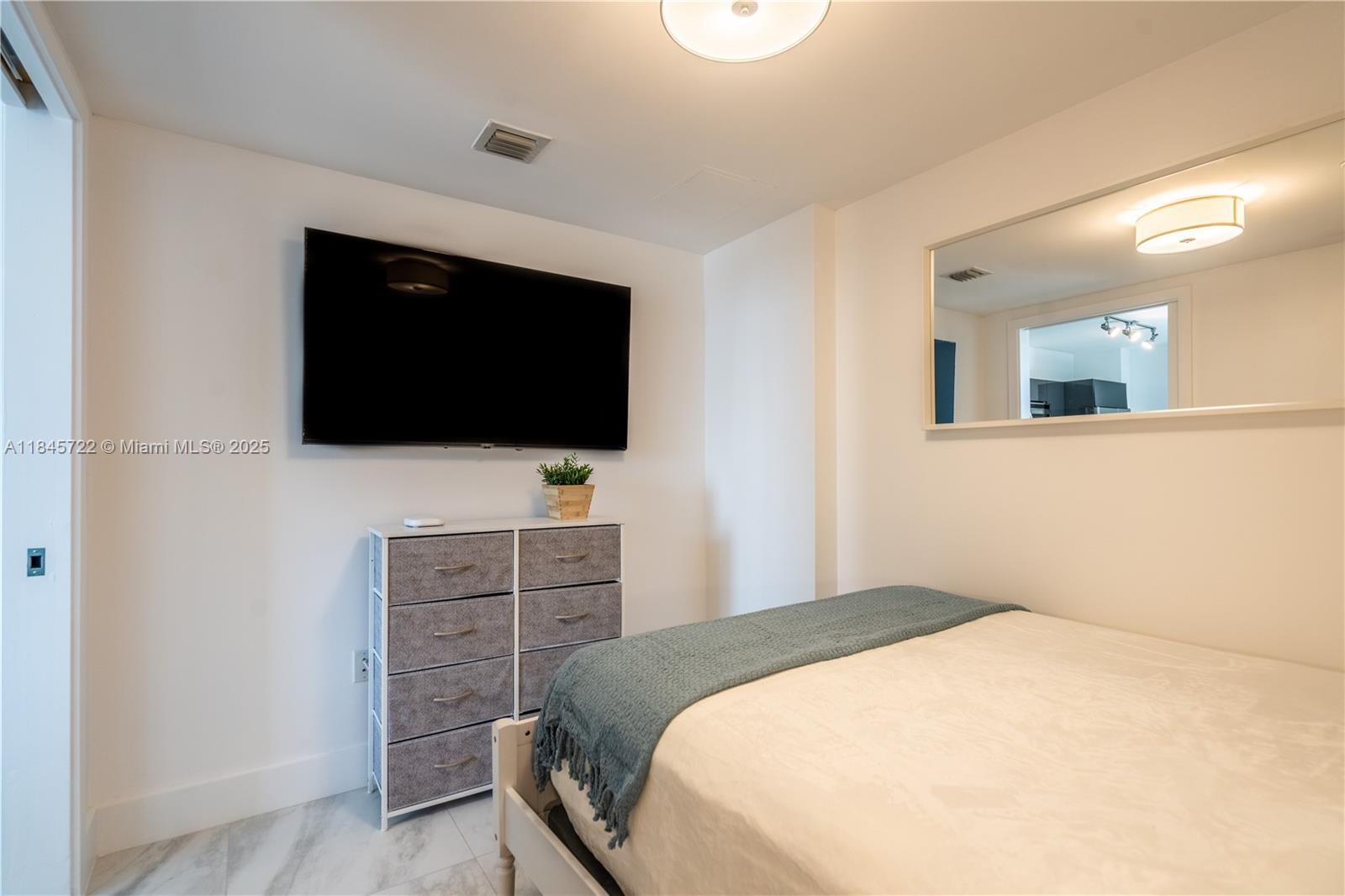 MYBRICKELL CONDO - Residential Lease