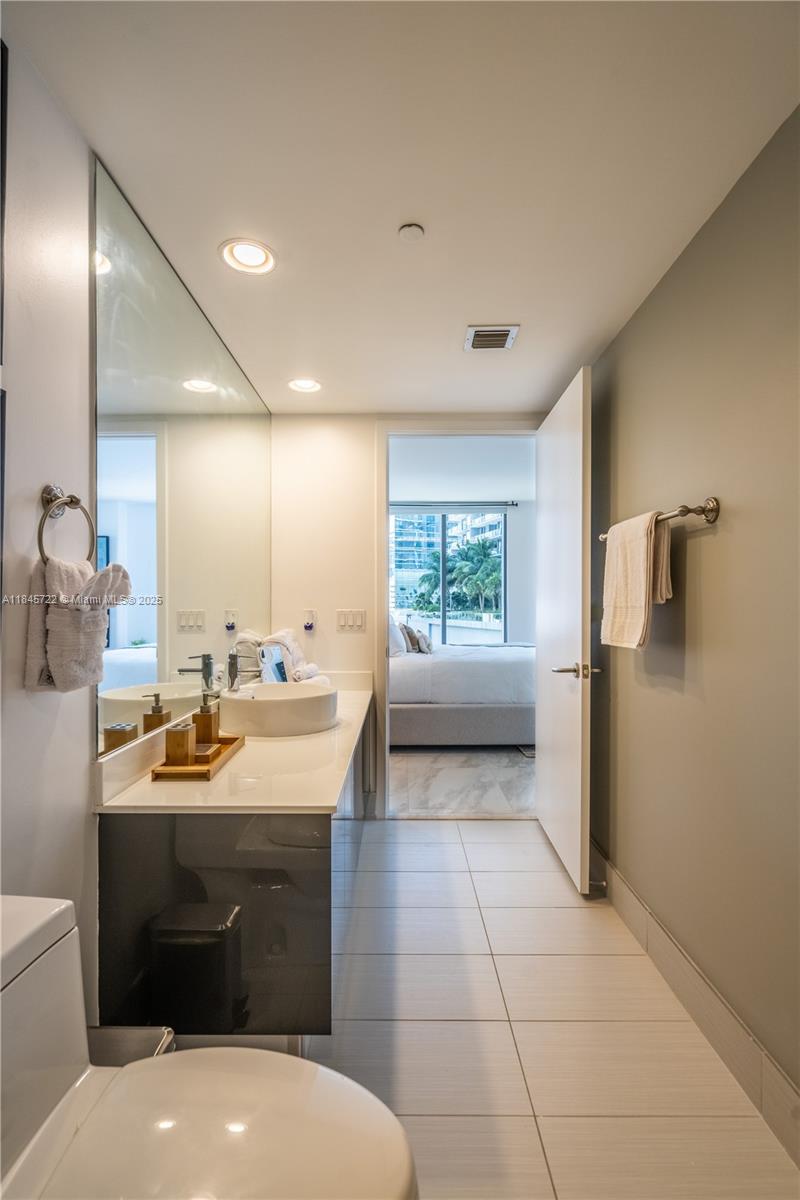 MYBRICKELL CONDO - Residential Lease