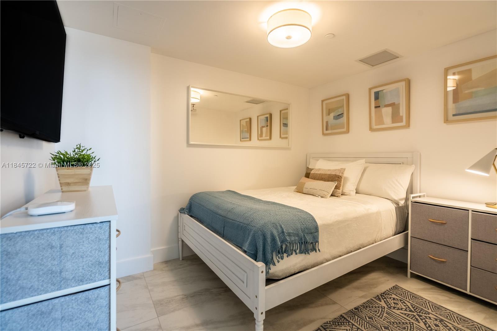 MYBRICKELL CONDO - Residential Lease