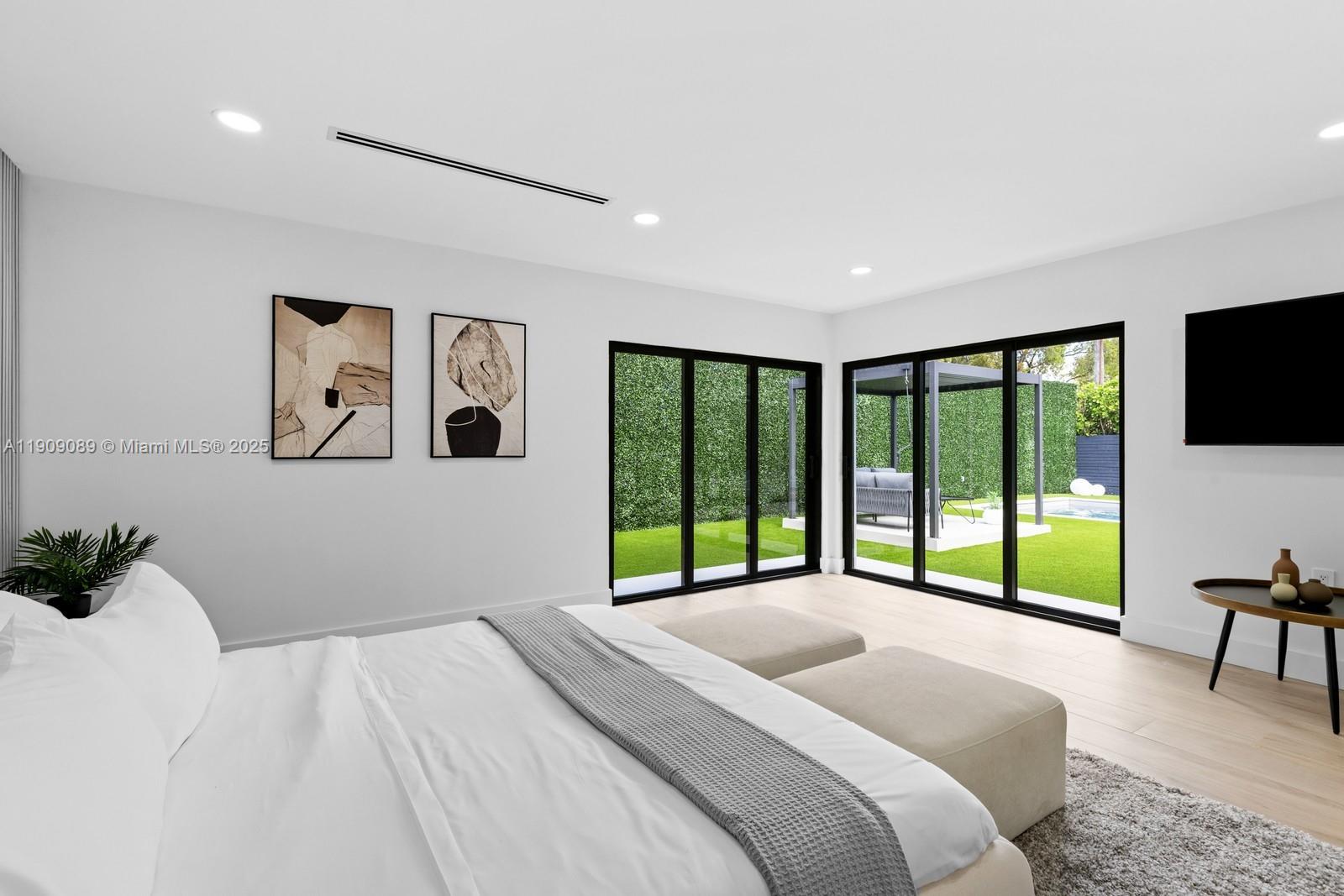 BAY HEIGHTS 1ST ADDN - Residential