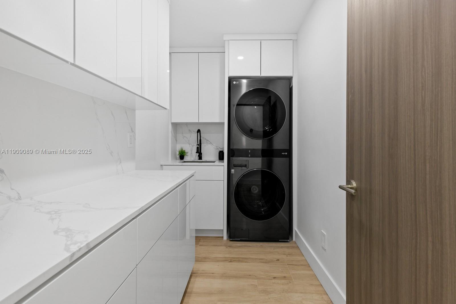 BAY HEIGHTS 1ST ADDN - Residential