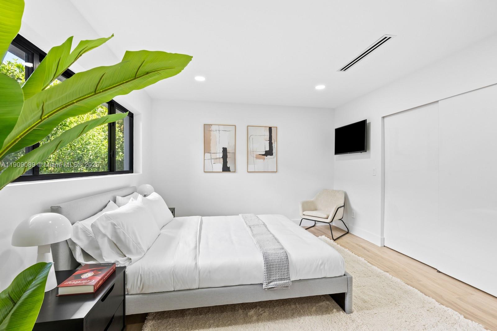 BAY HEIGHTS 1ST ADDN - Residential