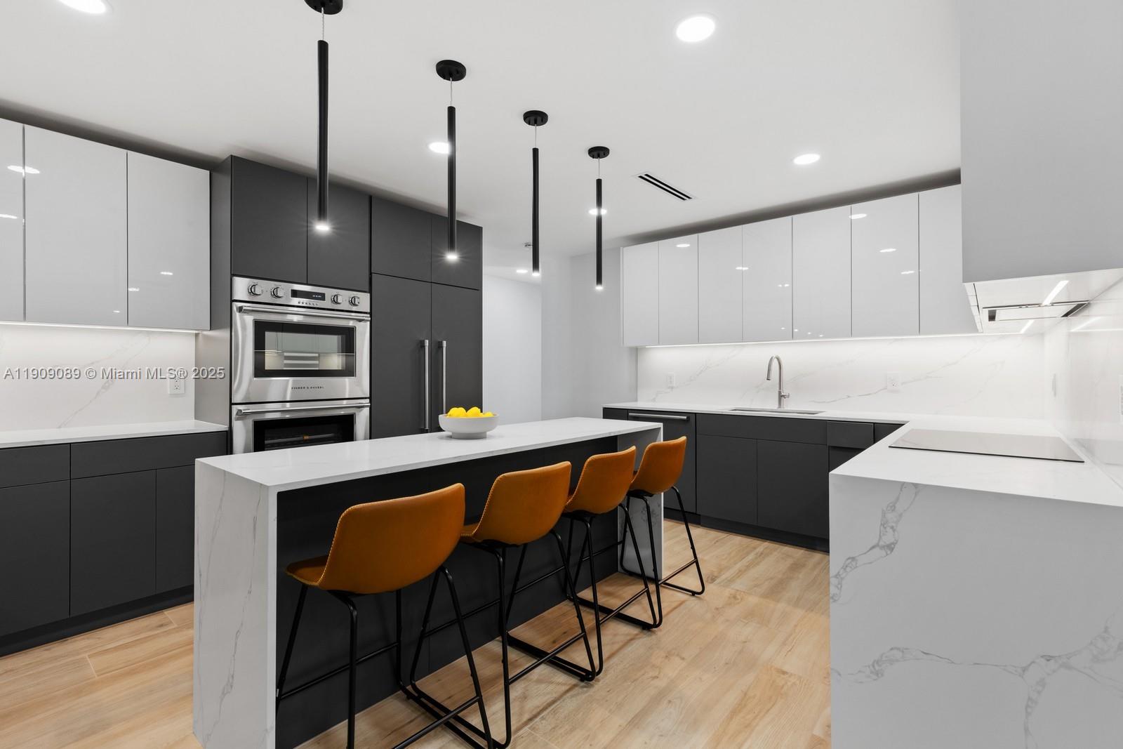 BAY HEIGHTS 1ST ADDN - Residential