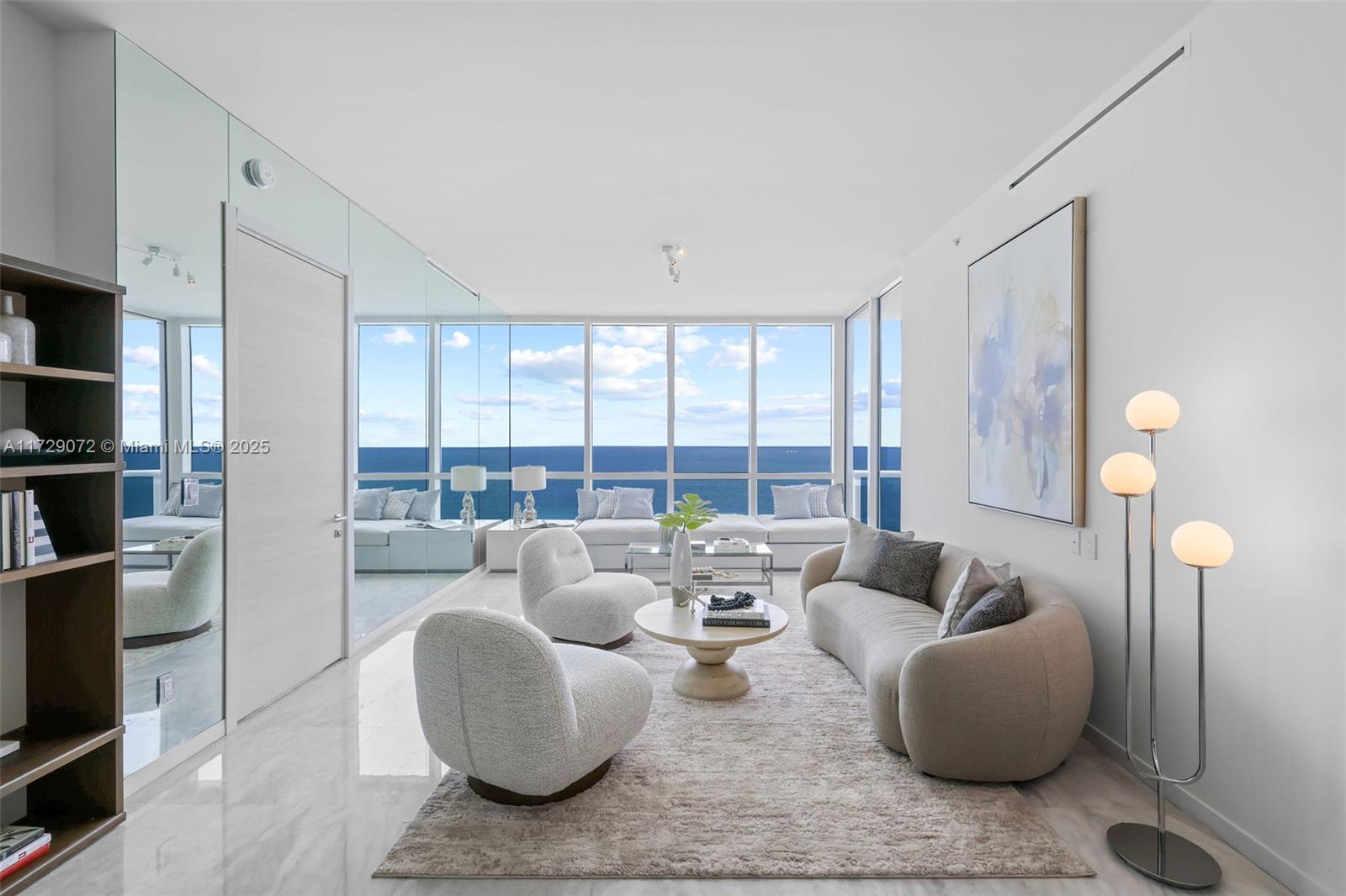 CONTINUUM ON SOUTH BEACH - Residential