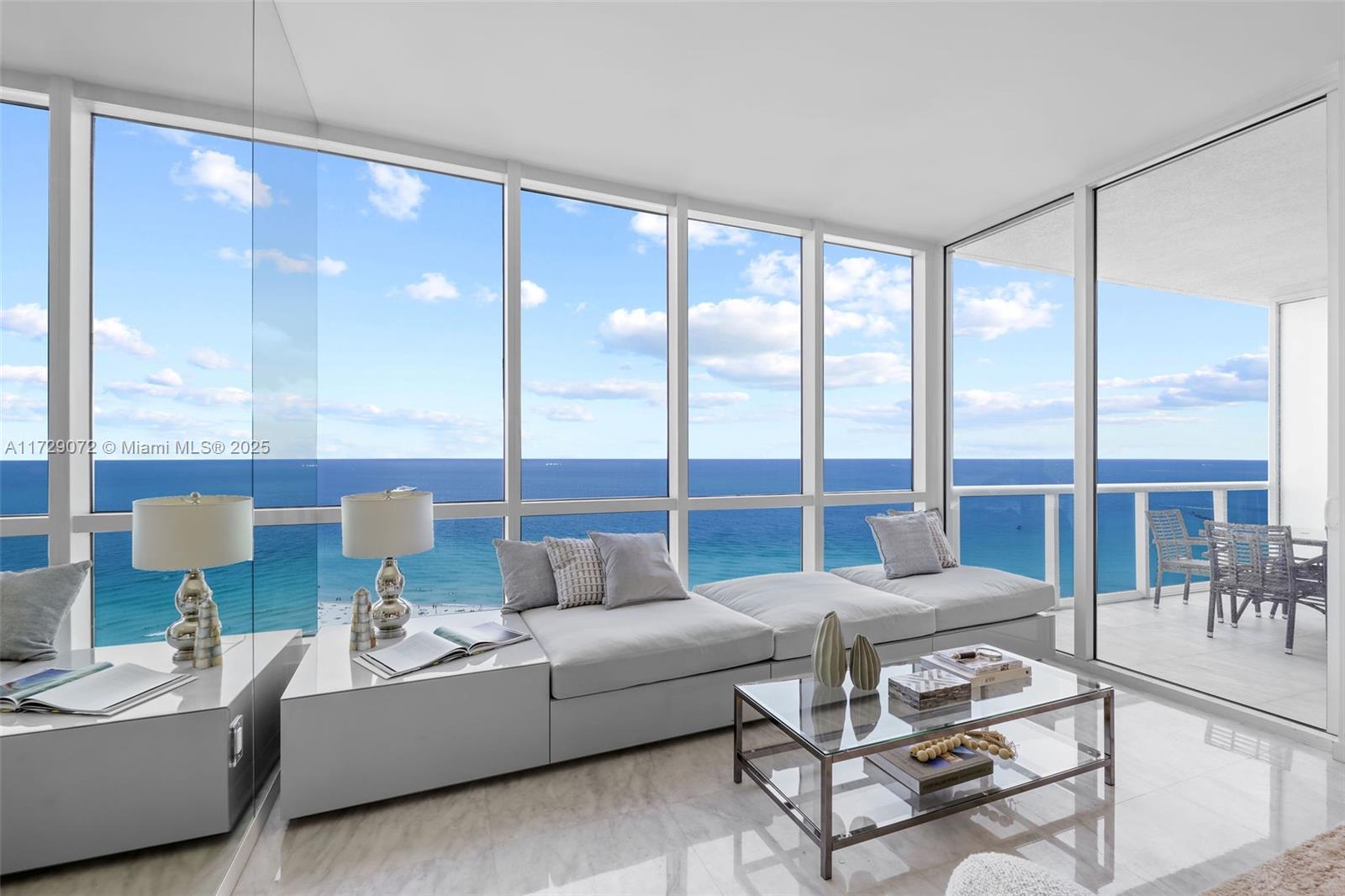 CONTINUUM ON SOUTH BEACH - Residential