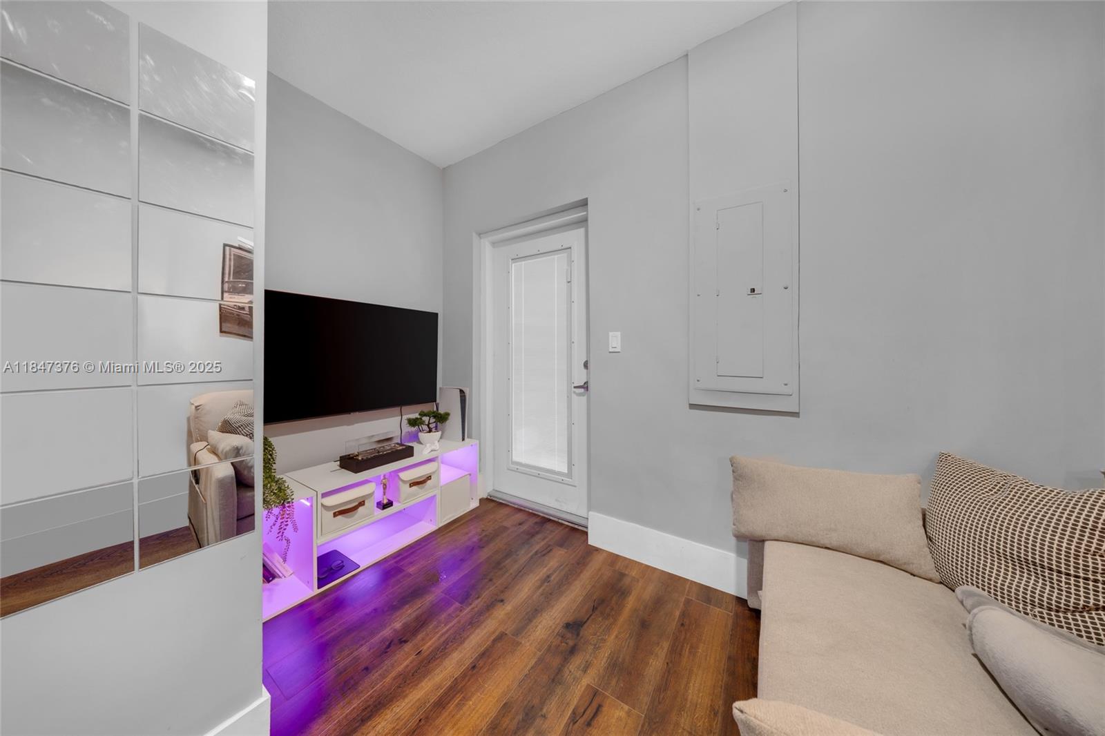 NELIA SUB - Residential