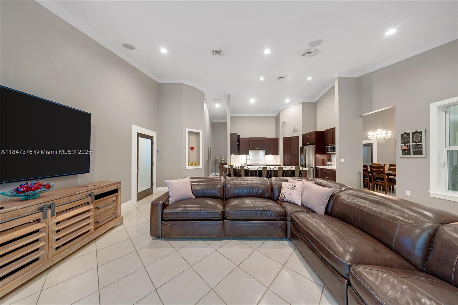 NELIA SUB - Residential