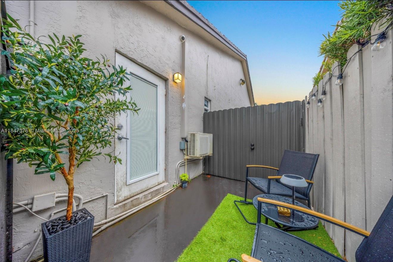 NELIA SUB - Residential