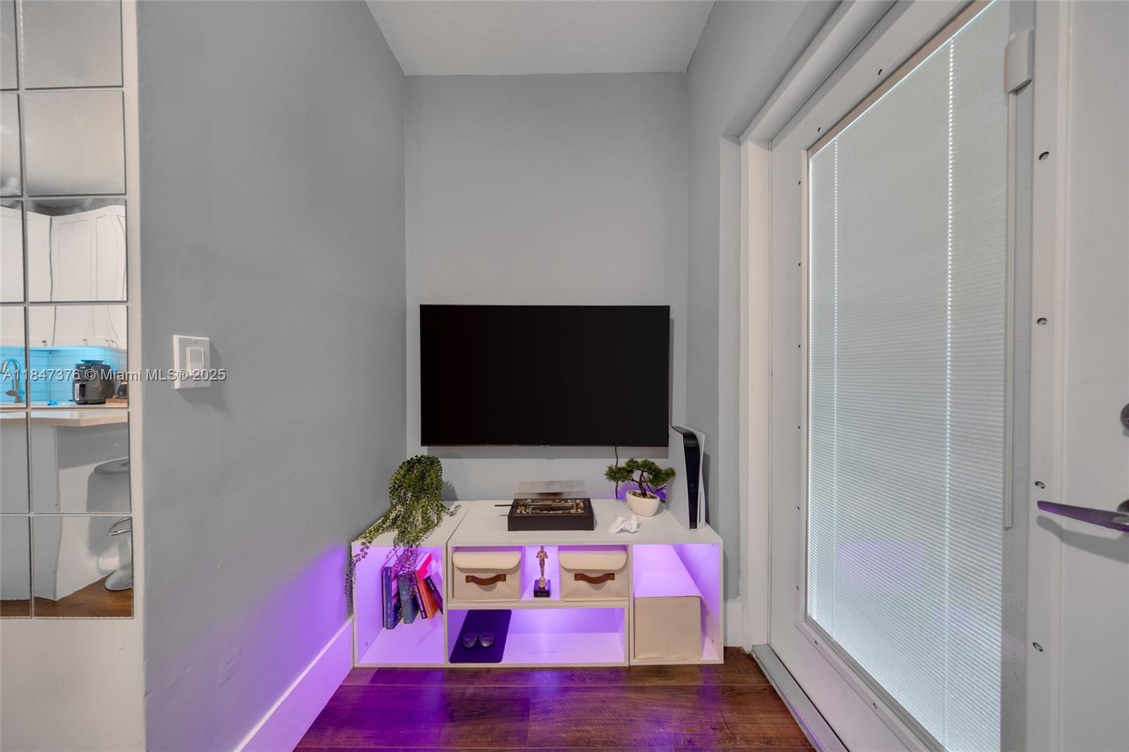 NELIA SUB - Residential