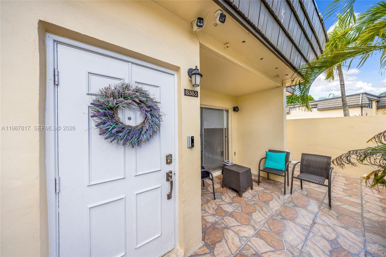 KENDALE LK TOWNHOUSE COND - Residential